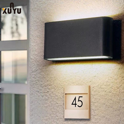 โคมไฟติดผนัง LED แบบบางเฉียบบางเฉียบ 3000K AC85-265V สำหรับห้องนั่งเล่น
